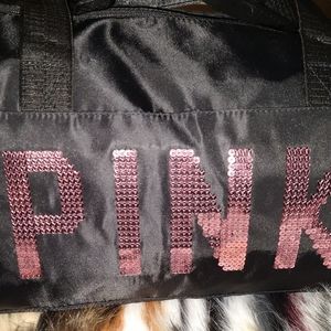 Pink overnight duffle bags